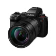 Panasonic Lumix S5 II + 24-105 mm F/4