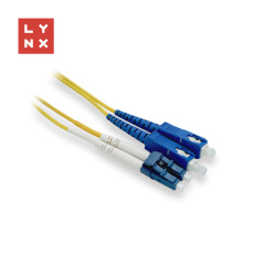 LYNX duplexní patch kabel SM, OS2, LC/SC, 9/125µm, 10m LYNX duplexní patch kabel SM, OS2, LC/SC, 9/125µm, 10m